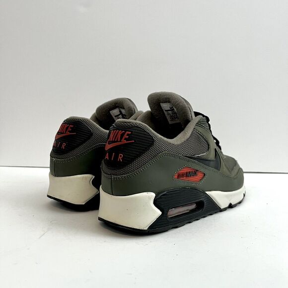 2018 Nike Air Max 90 Essential Olive Green aj1285 205 Super Rare Vnds Sz 9.5 main image 6
